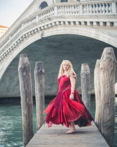 red wedding dress