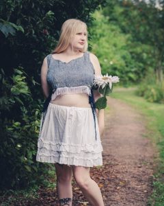 blue crop top